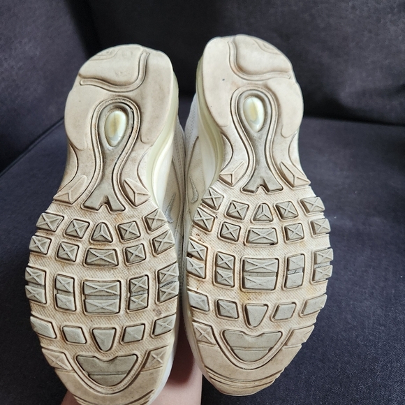 NIKE Air Max 97 Pure Platinum Running Shoes - Womens Size 8.5 - Picture 8 of 9